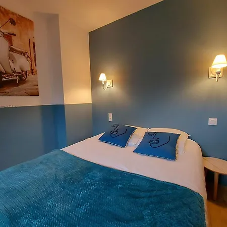 La Maison Bleue Tatil Evi Segre-en-Anjou-Bleu