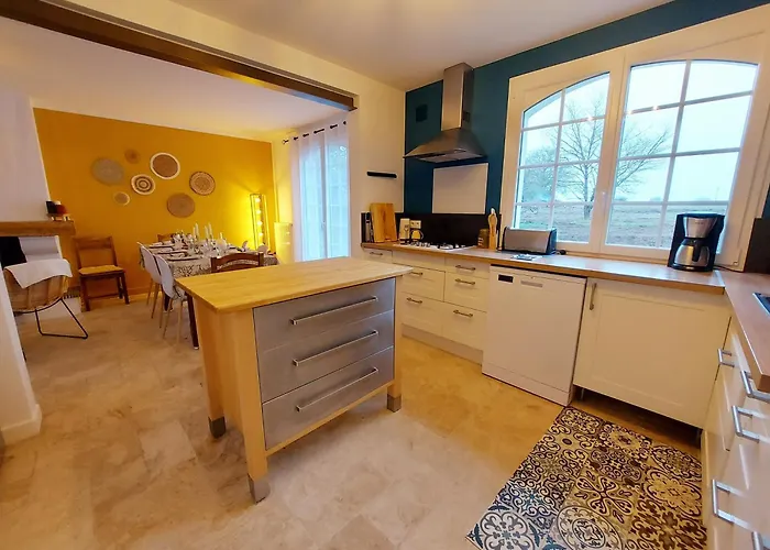 La Maison Bleue Segre-en-Anjou-Bleu